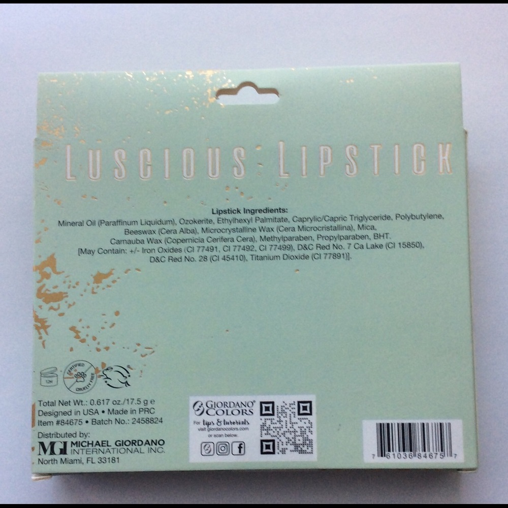 Gorgeous Lips - Picture 2 of 2